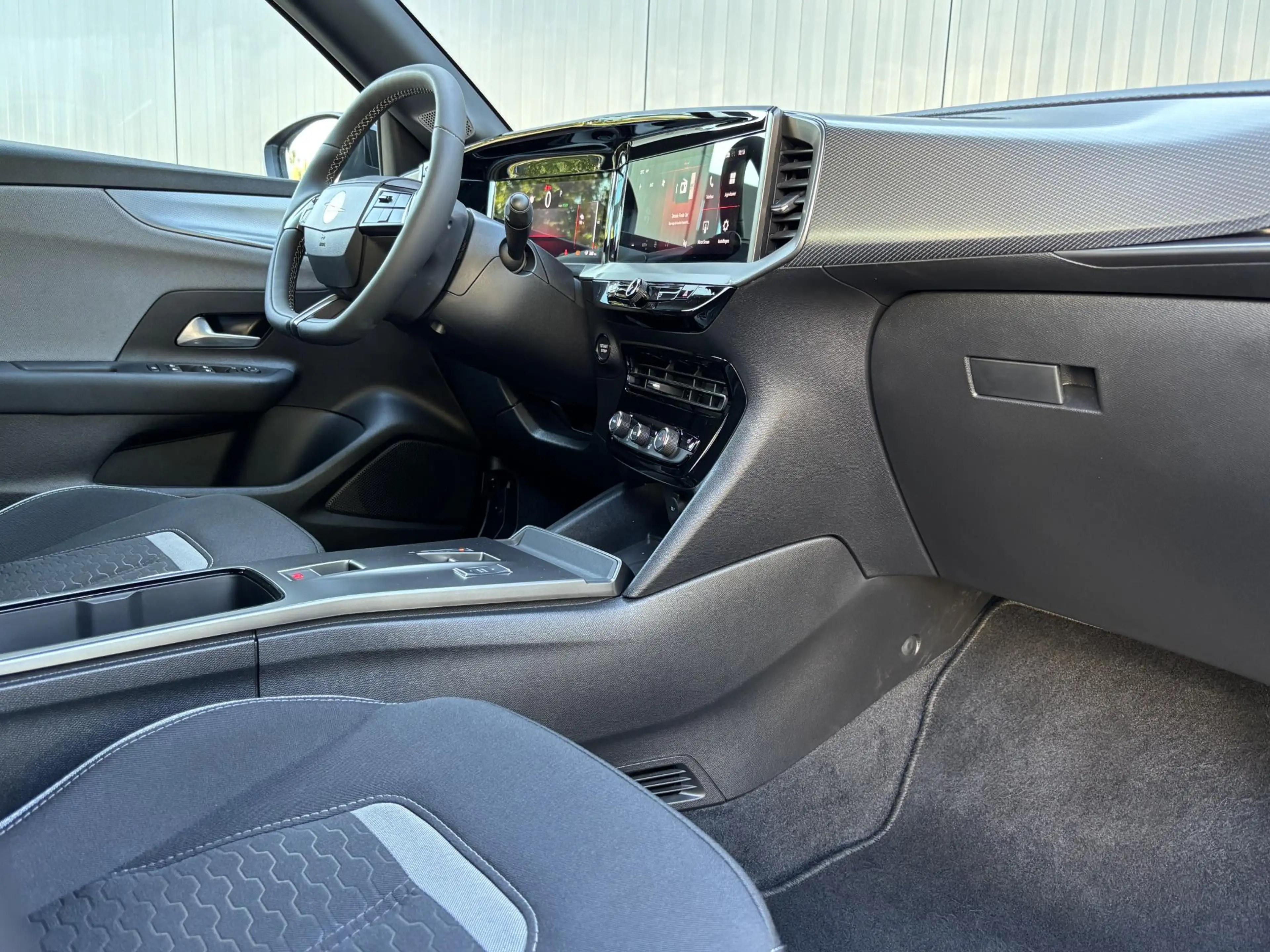 Opel Mokka-E Electric Business Edition 54 kWh | ACCU 98% | Navi — photo 8