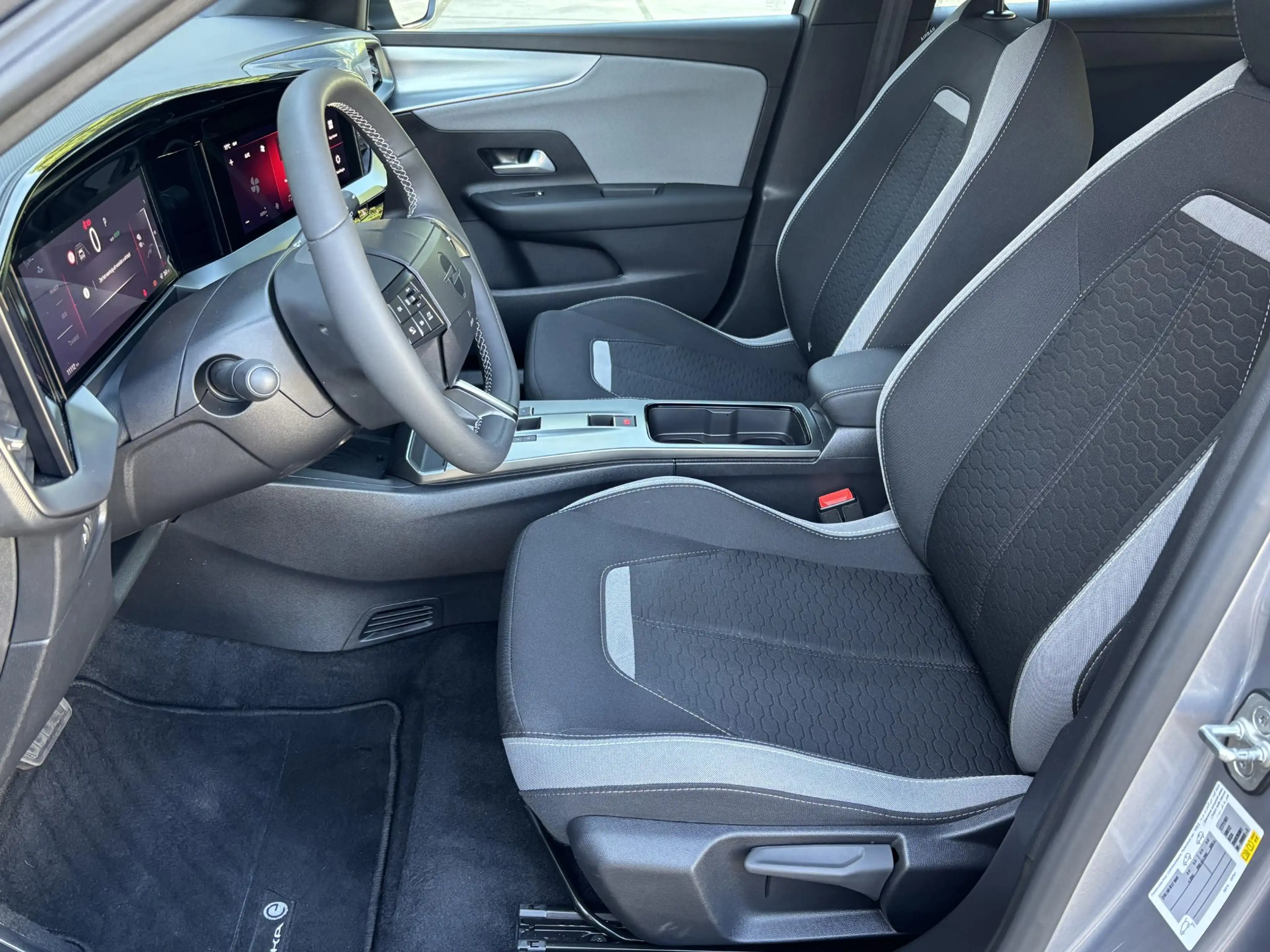 Opel Mokka-E Electric Business Edition 54 kWh | ACCU 98% | Navi — photo 12
