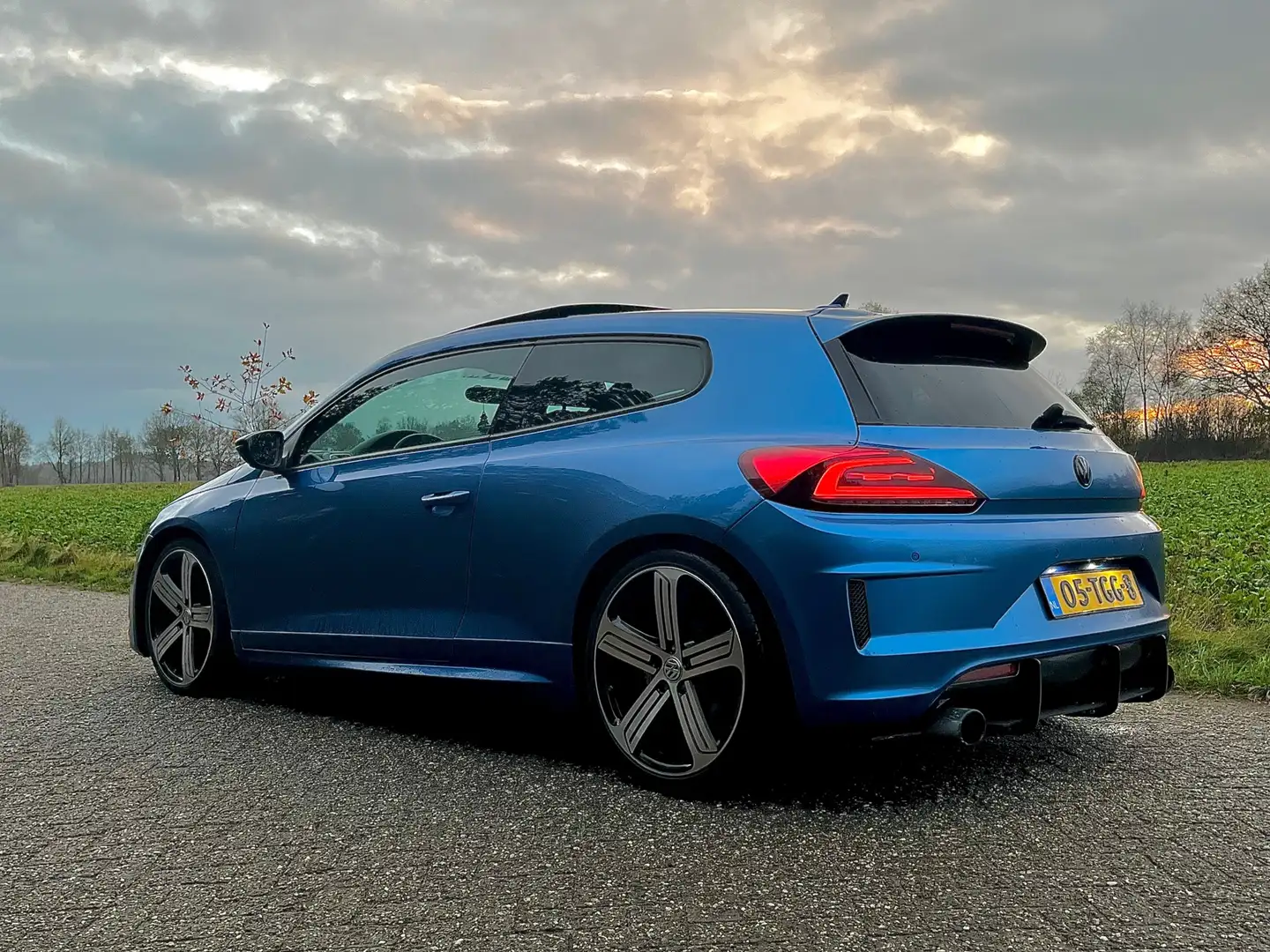 Volkswagen Scirocco 2.0 TSI (R) Highline Plus |DSG |300PK | Blauw - 2