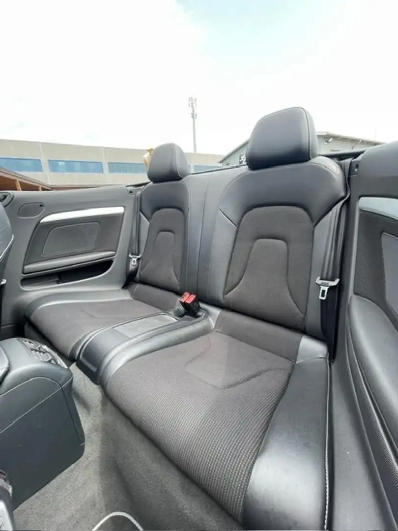 Audi A5 Cabrio 2.0 TDI 177 CV S line Grigio - 2