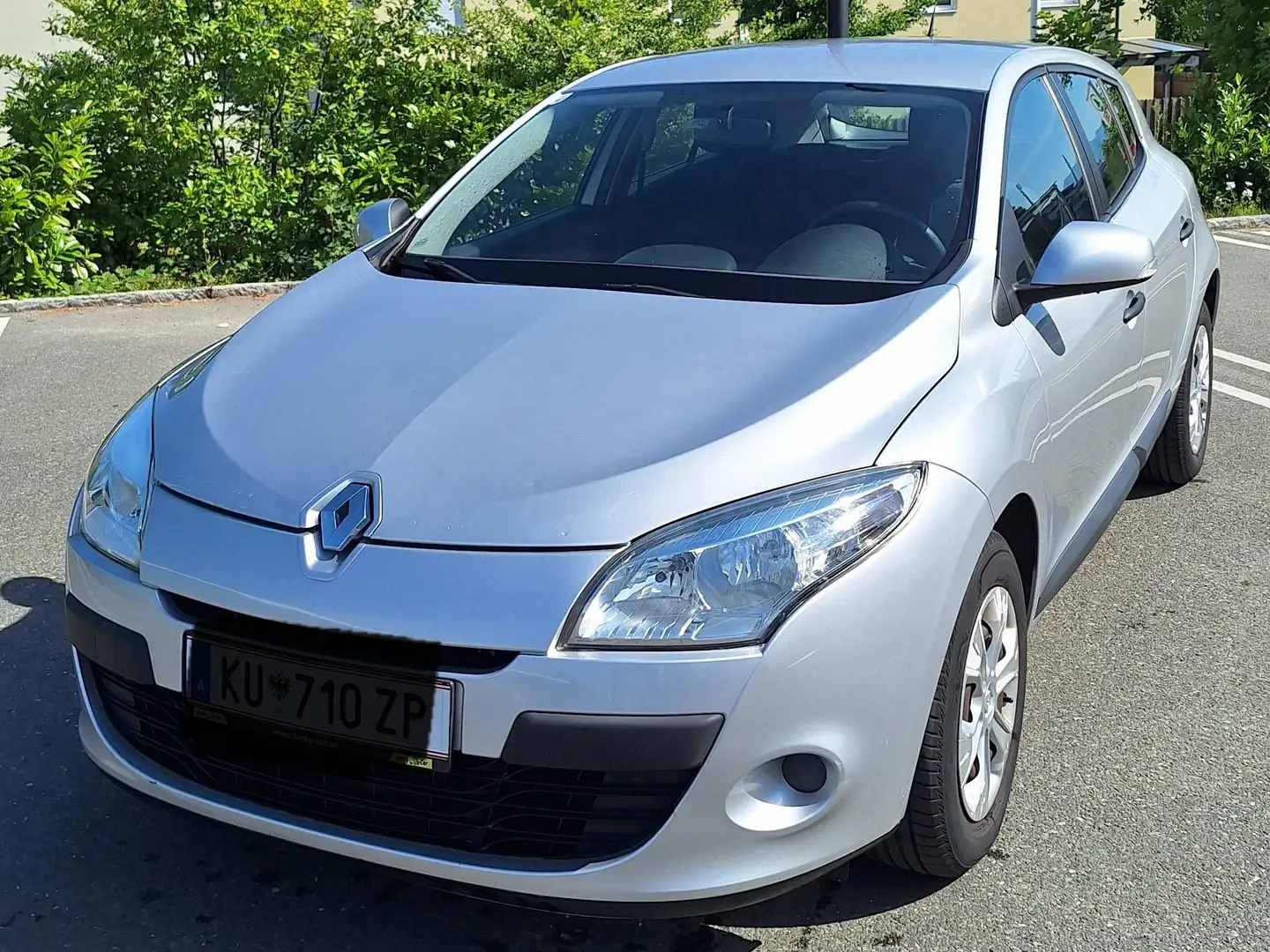 Renault Megane Mégane Kombi RN 1,4 Grau - 1