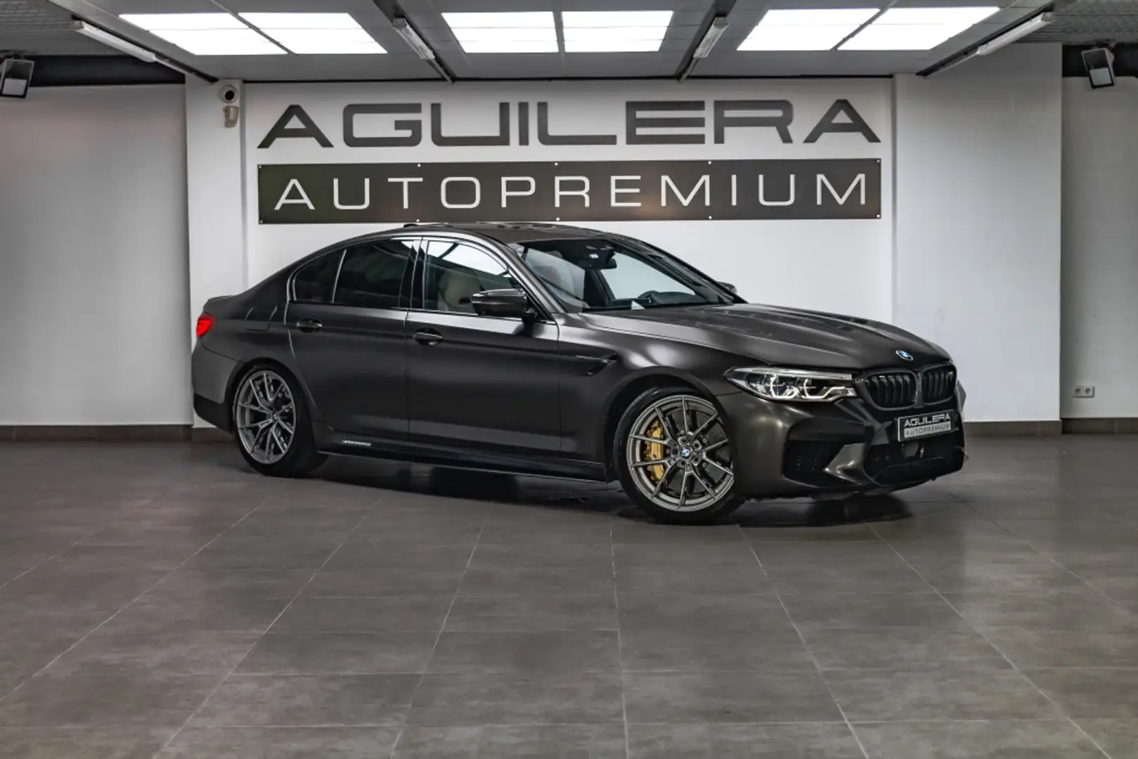 BMW M5 M5A Competition - 1