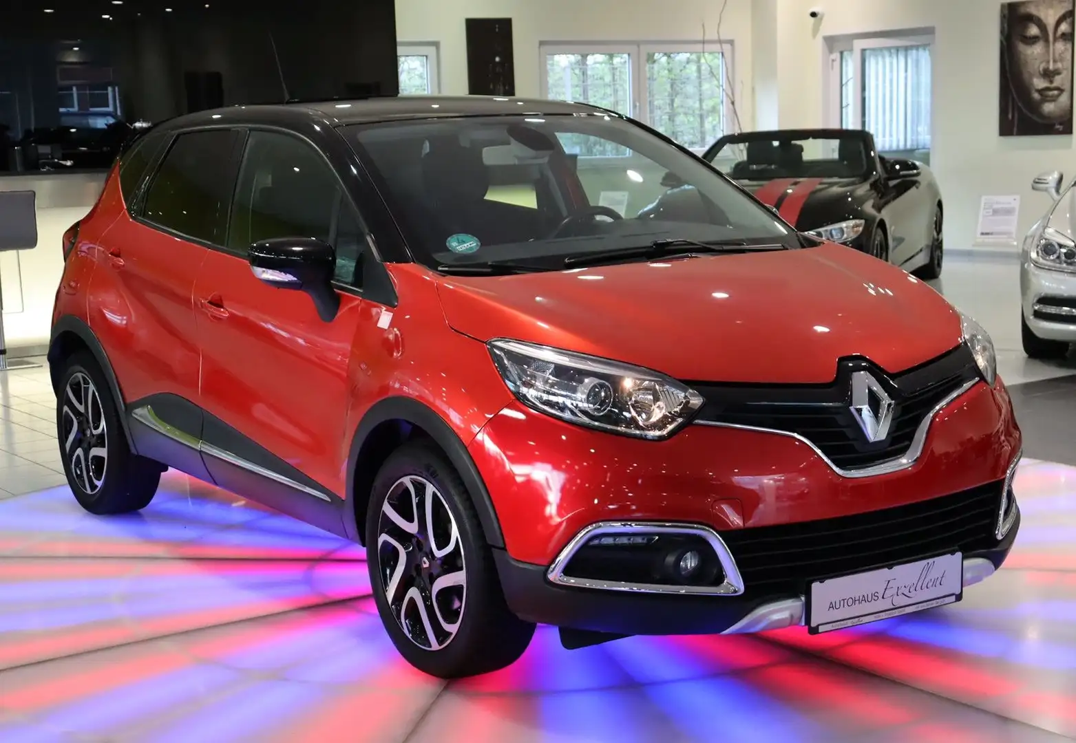 Renault Captur Helly Hansen Crossborder*LEDER*SHZ*NAVI* Schwarz - 2