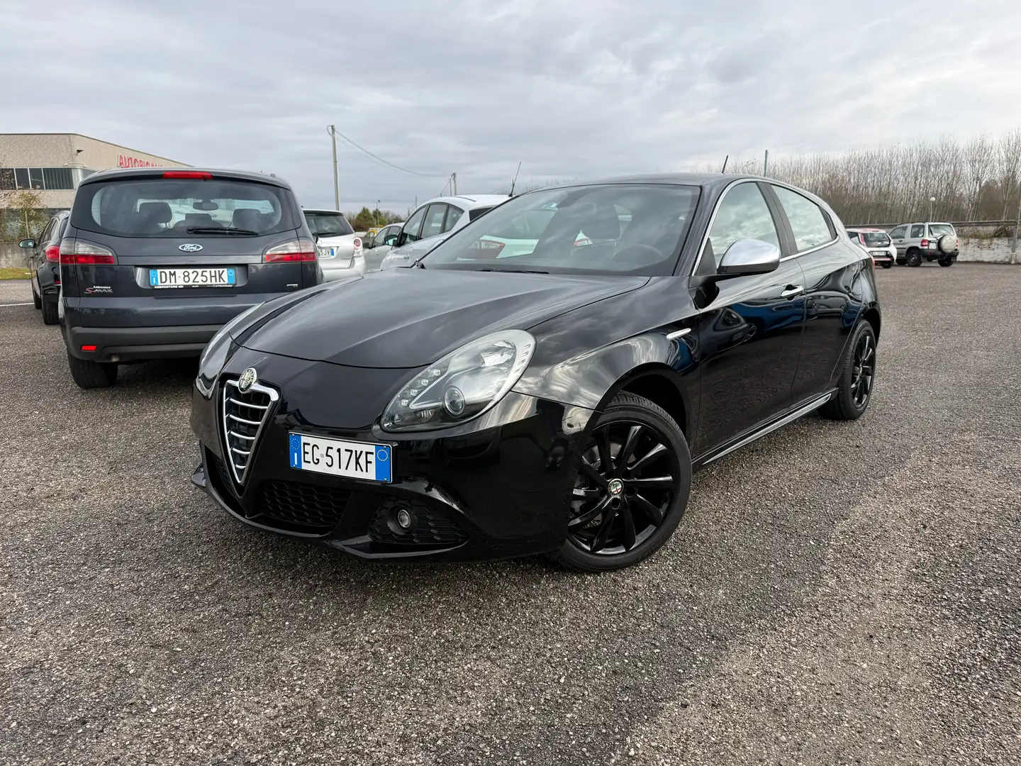 Alfa Romeo Giulietta Giulietta 1.6 jtdm Distinctive Nero - 1