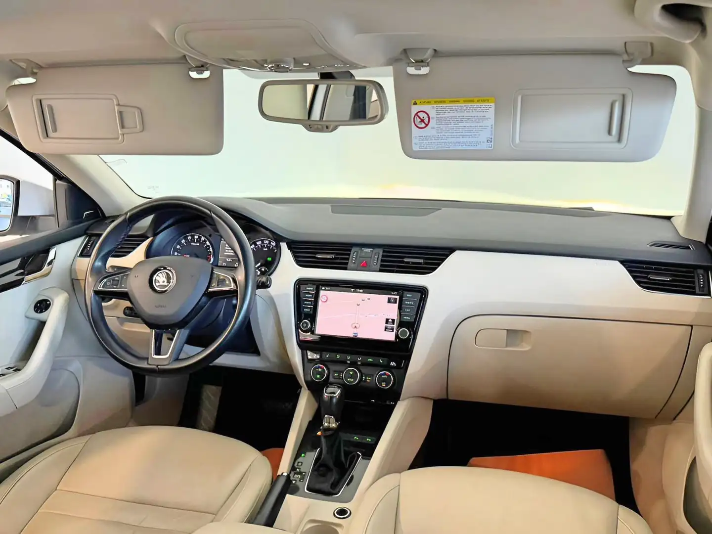 Skoda Octavia Lim. 1.6 TDI Elegance|PANO|ACC|MEMORY| Weiß - 2