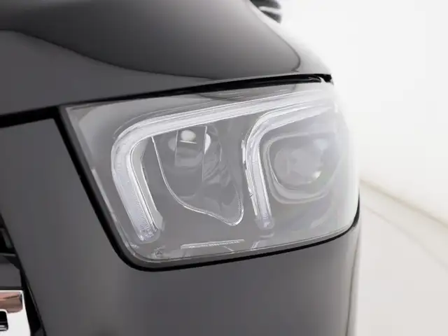 Mercedes-Benz GLE view 8
