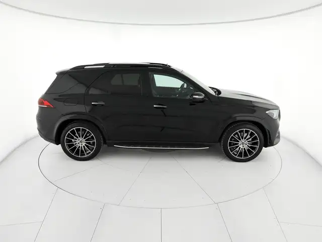 Mercedes-Benz GLE view 5