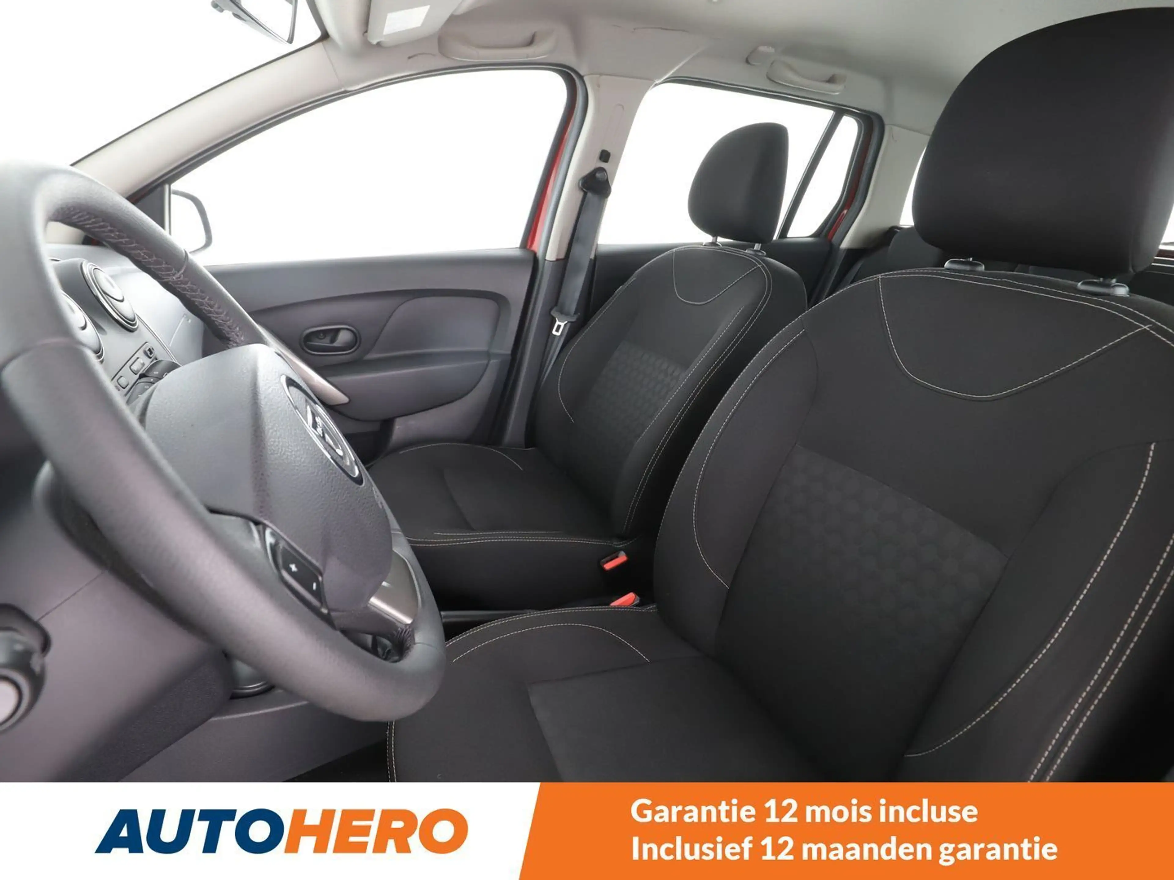 Dacia Logan 0.9 TCe Laureate — photo 15