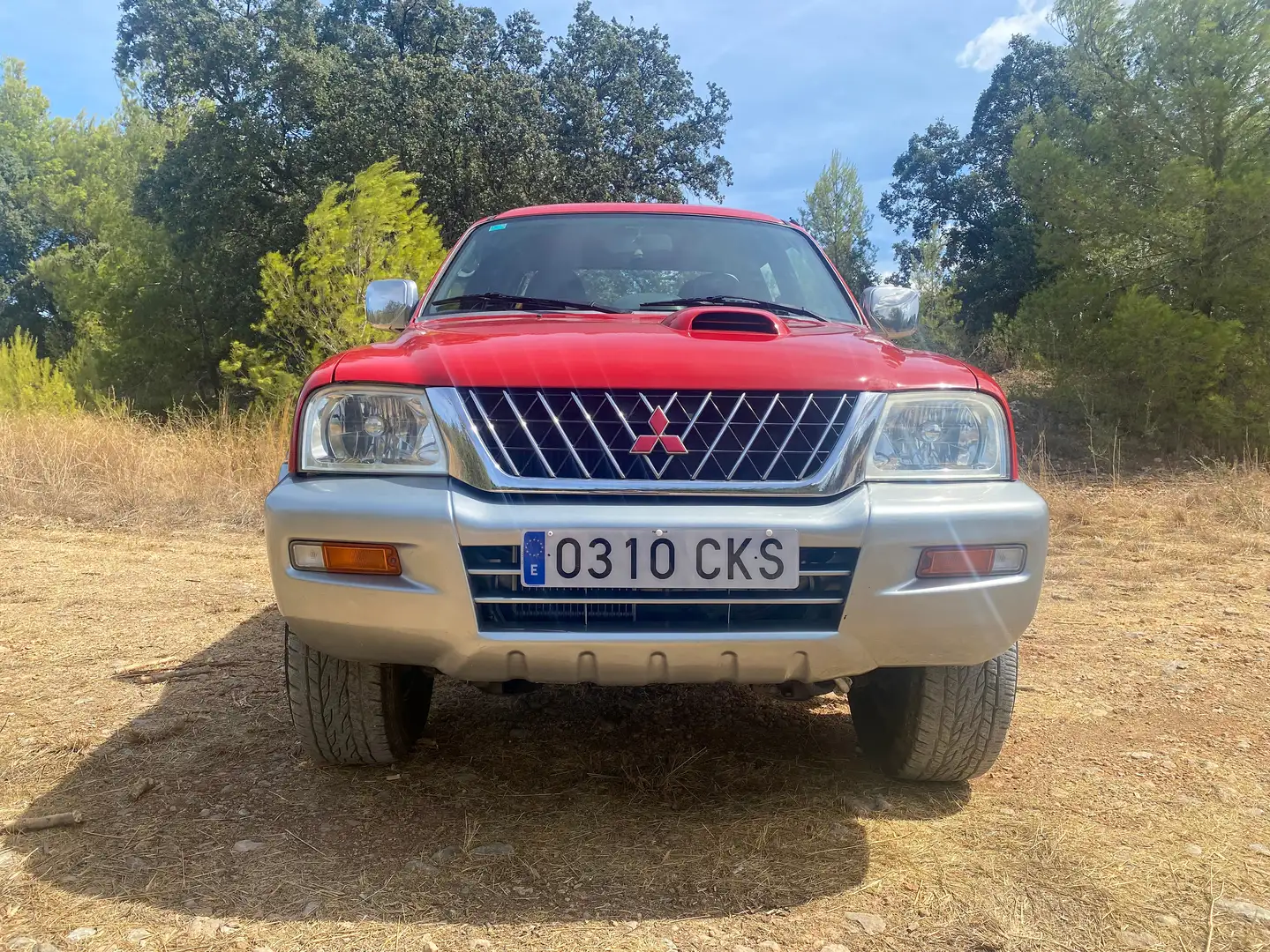 Mitsubishi L200 L200 DCb. 4x4 GLS Rojo - 2