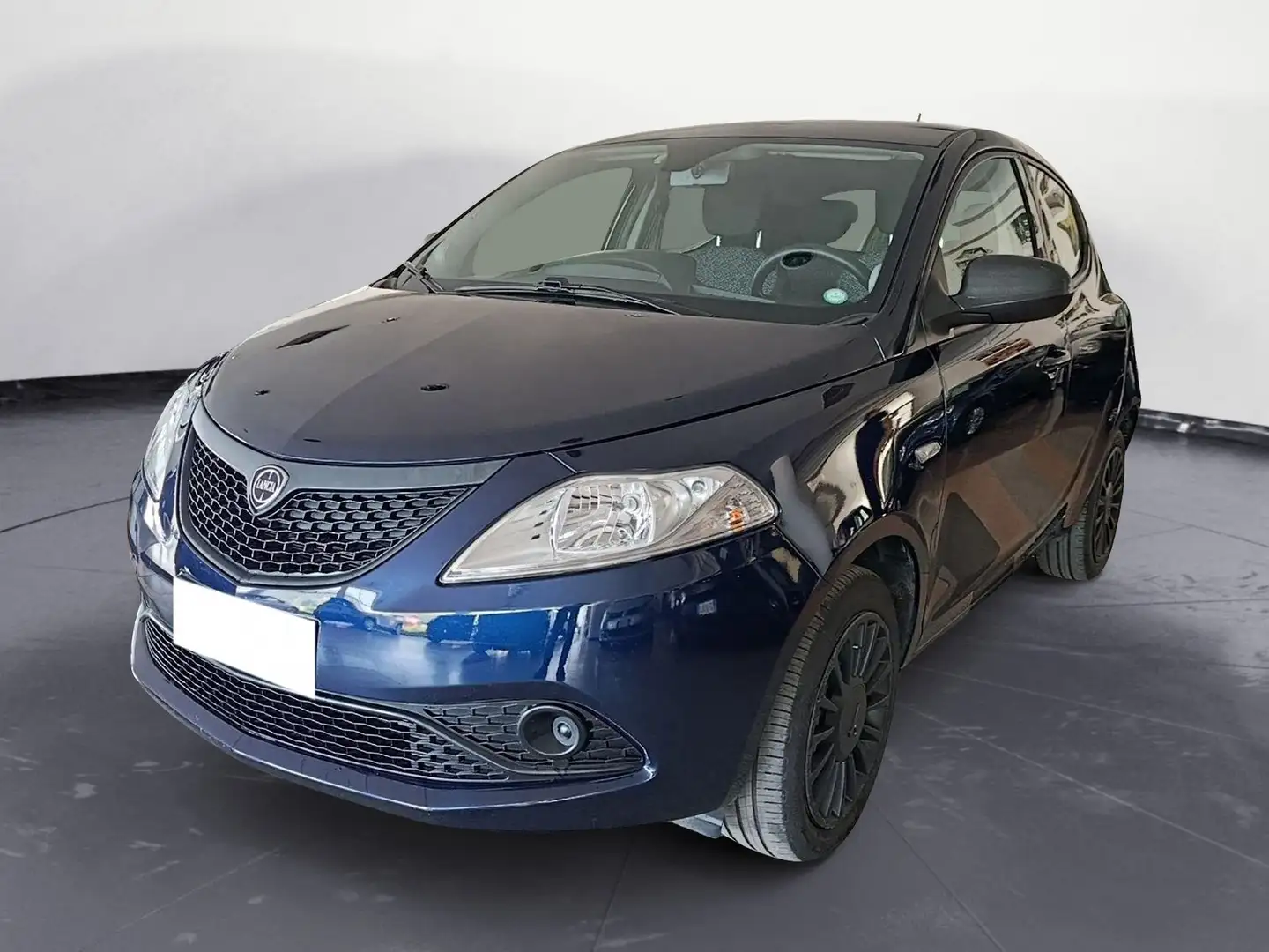Lancia Ypsilon 1.0 FireFly 5 porte S&S Hybrid S Blauw - 1
