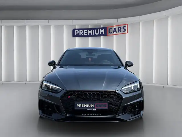 Audi RS5 view 8