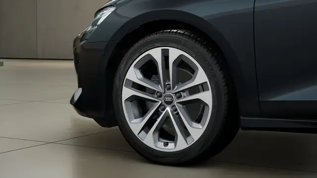 Audi A3 view 5