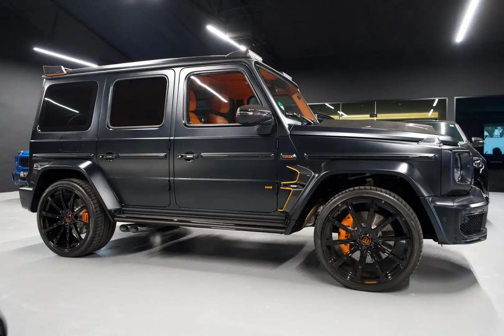 Mercedes-Benz G 63 AMG G800 BRABUS MASTERPIECE FULL CONVERSION Zwart - 2
