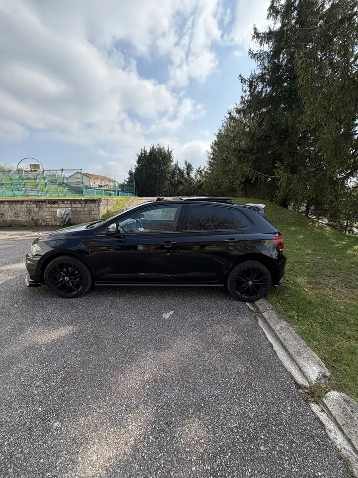 Volkswagen Polo Citadine 5 portes — photo 2