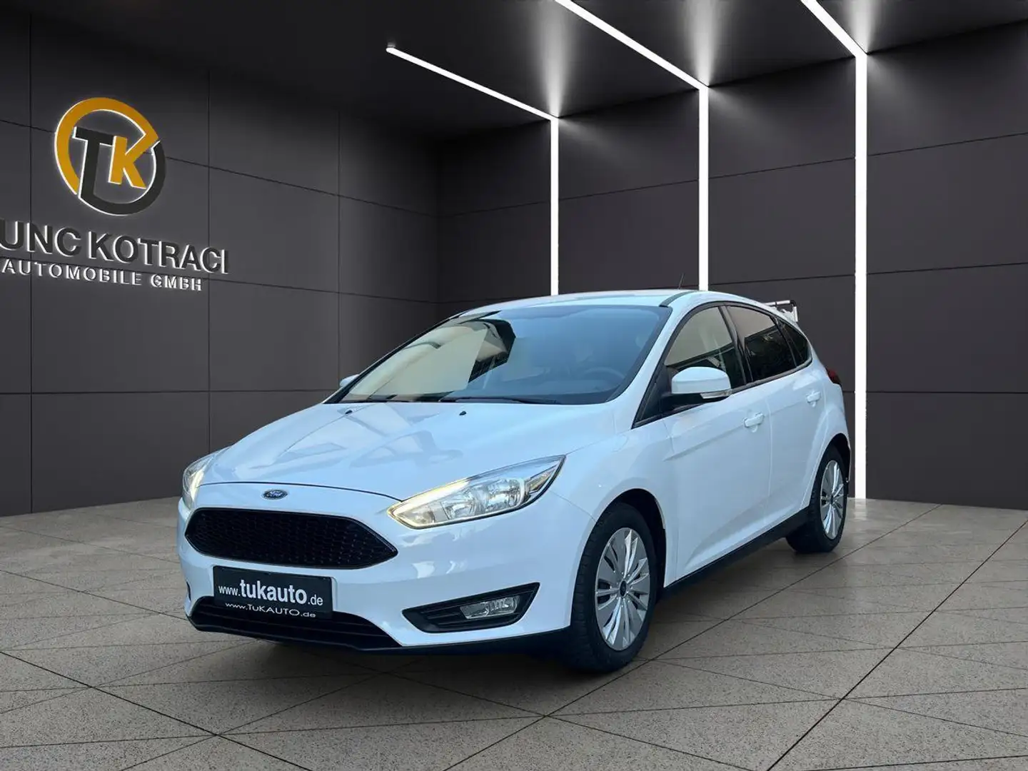 Ford Focus Business 1.0 EcoBoost|WINTER PAKET|SYNC+++ Blanc - 1