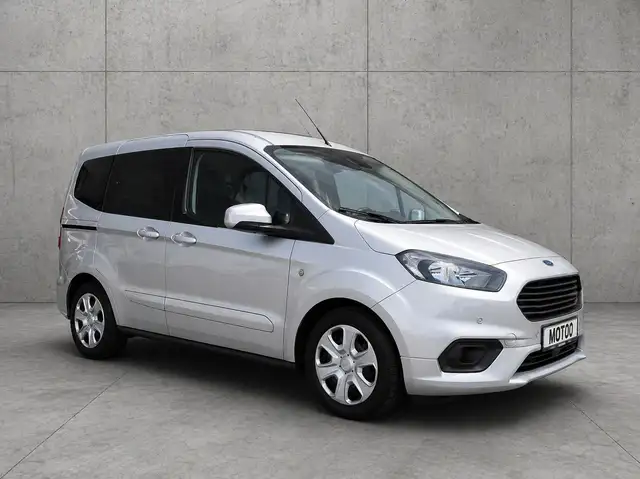 Ford Tourneo Courier Trend Schiebetüren
