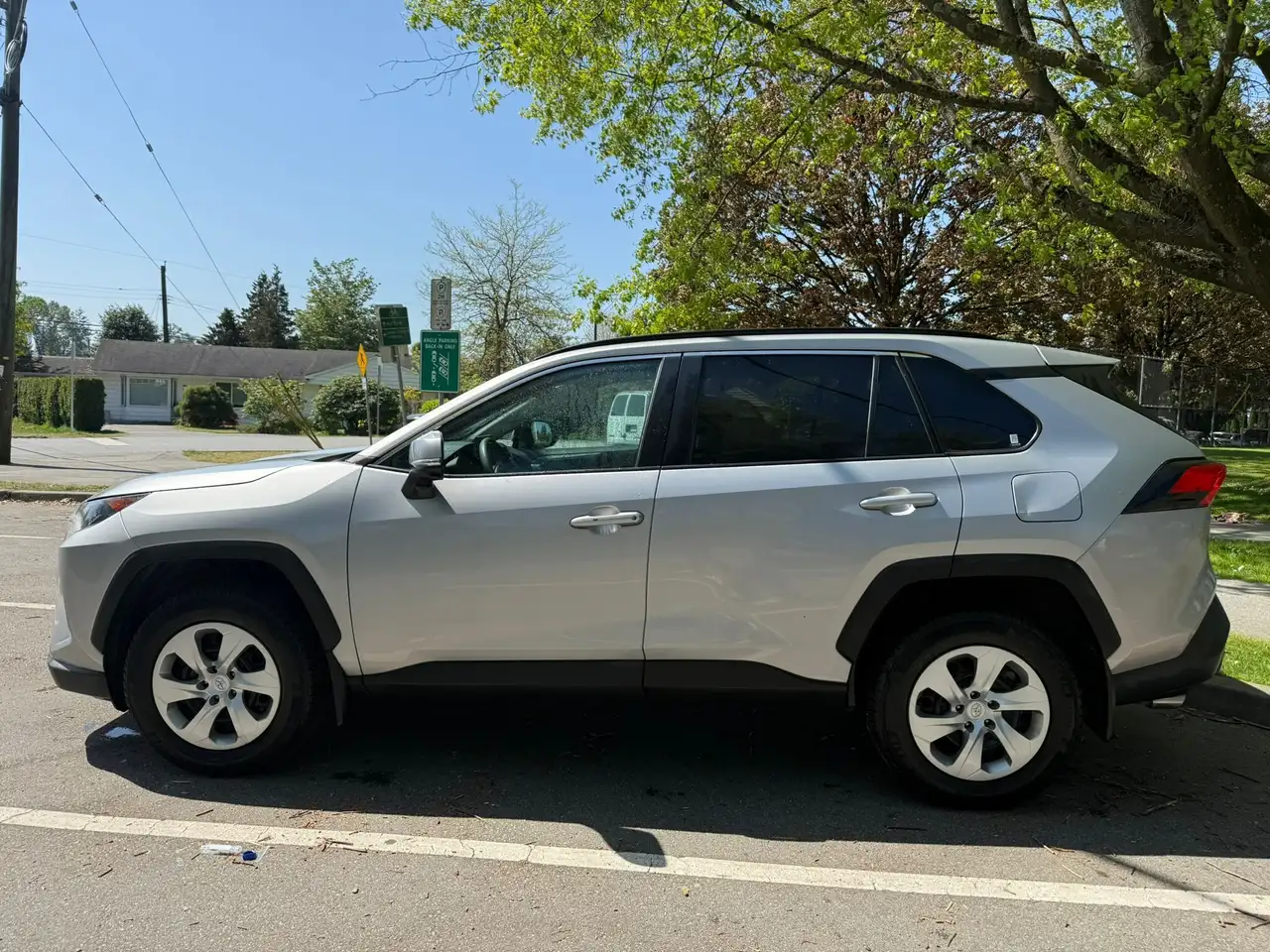 Toyota RAV 4 снимка Toyota RAV 4