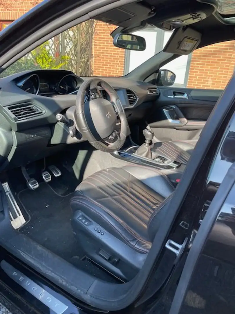 Peugeot 308 308 SW BlueHDi 130ch S Noir - 2