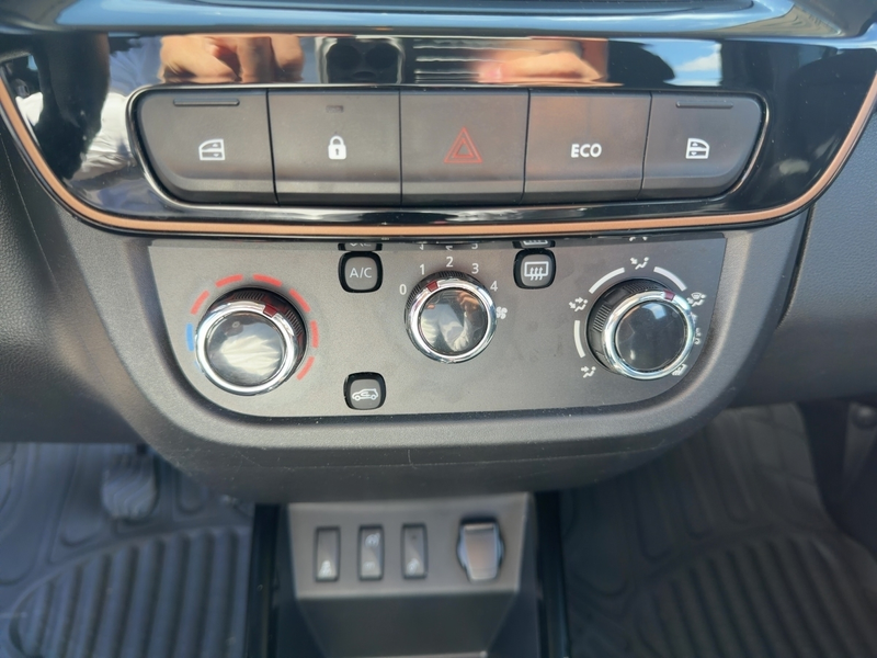 Dacia Spring Extreme Electric 65 *NAVI*KLIMA*PDC*ALLW — photo 13