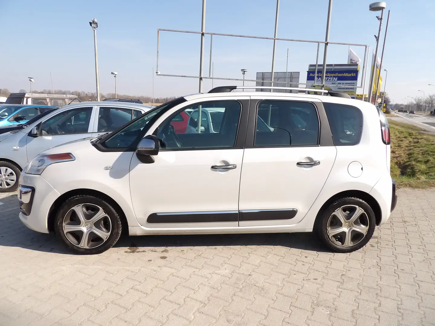 Citroen C3 Picasso Selection PDC Klima Alu. WRäder Radio HU AU Neu Blanco - 2