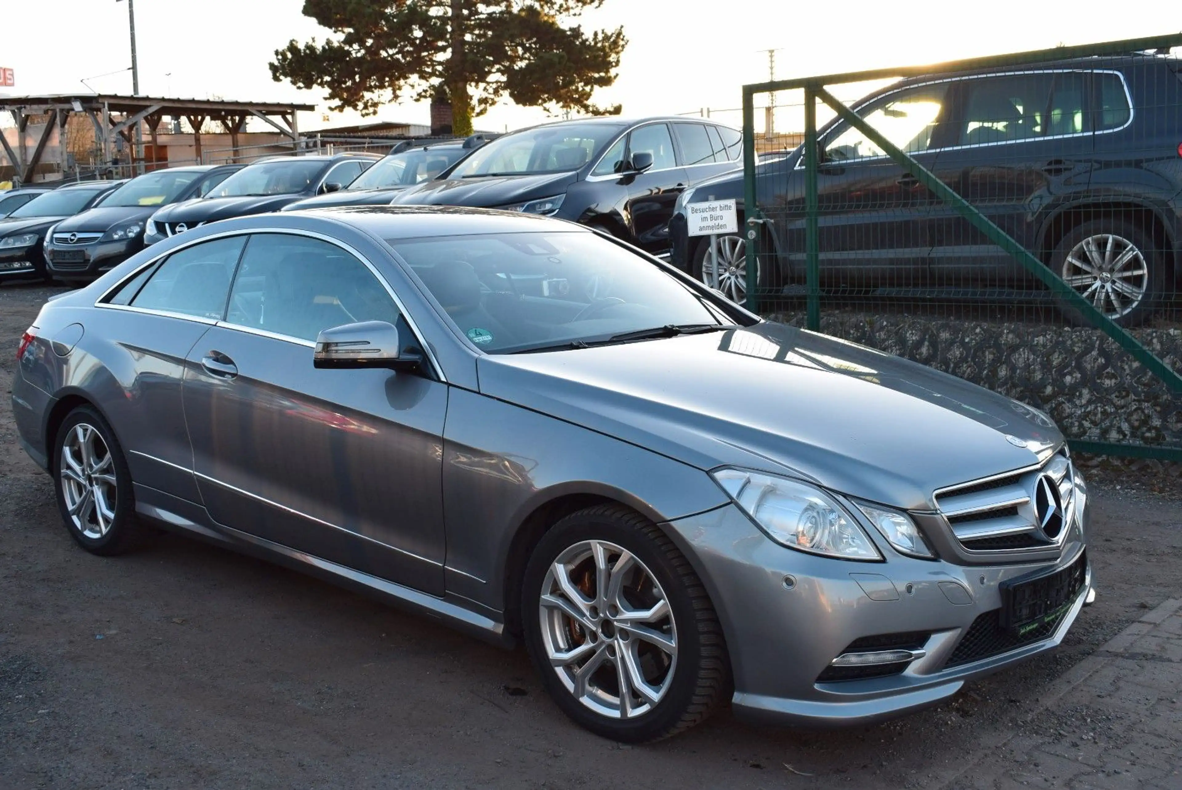 Mercedes-Benz E 250 E Coupe E 250 CGI BlueEfficiency — photo 3