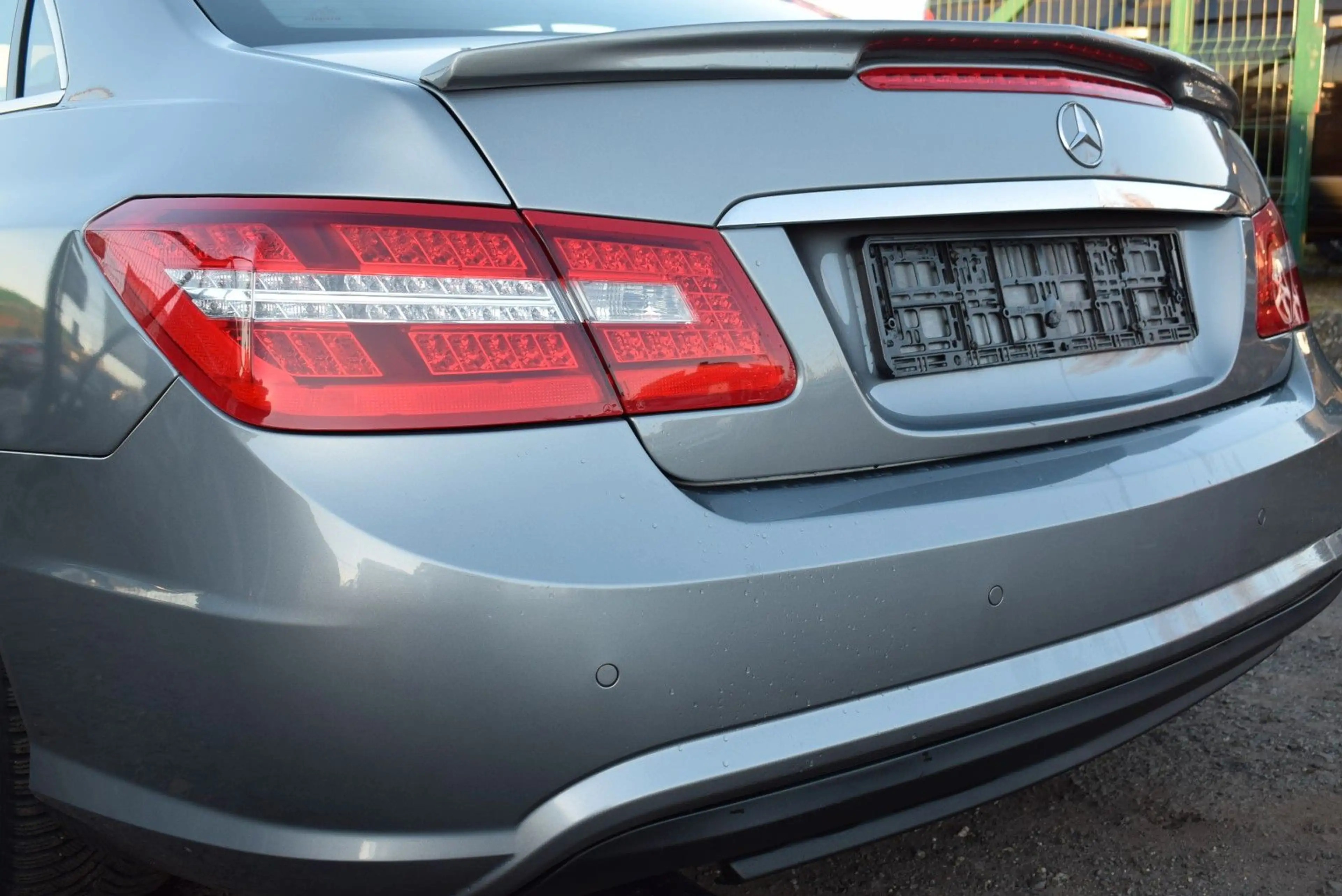 Mercedes-Benz E 250 E Coupe E 250 CGI BlueEfficiency — photo 7