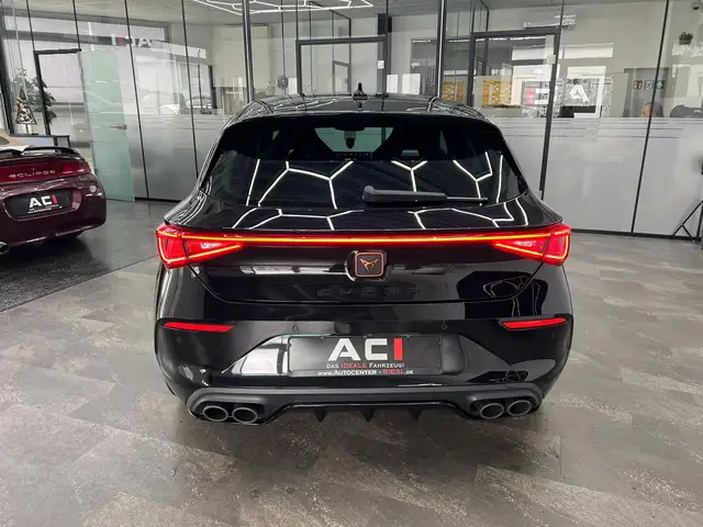 Cupra Leon view 8