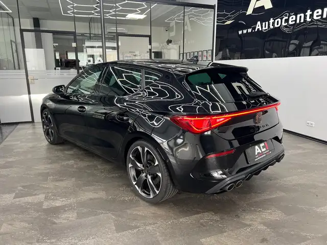 Cupra Leon view 7