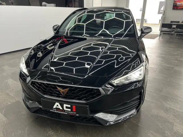 Cupra Leon view 11