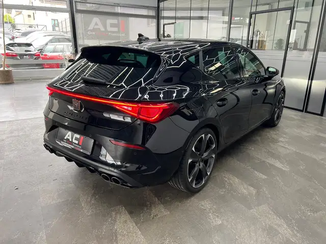 Cupra Leon view 9