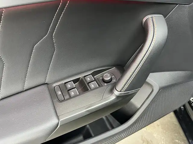 Cupra Leon view 15