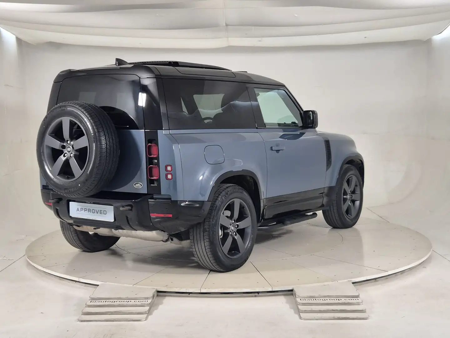 Land Rover Defender VII 2020 90 Diesel 90 3.0d i6 mhev X-Dynamic SE a Blu/Azzurro - 2