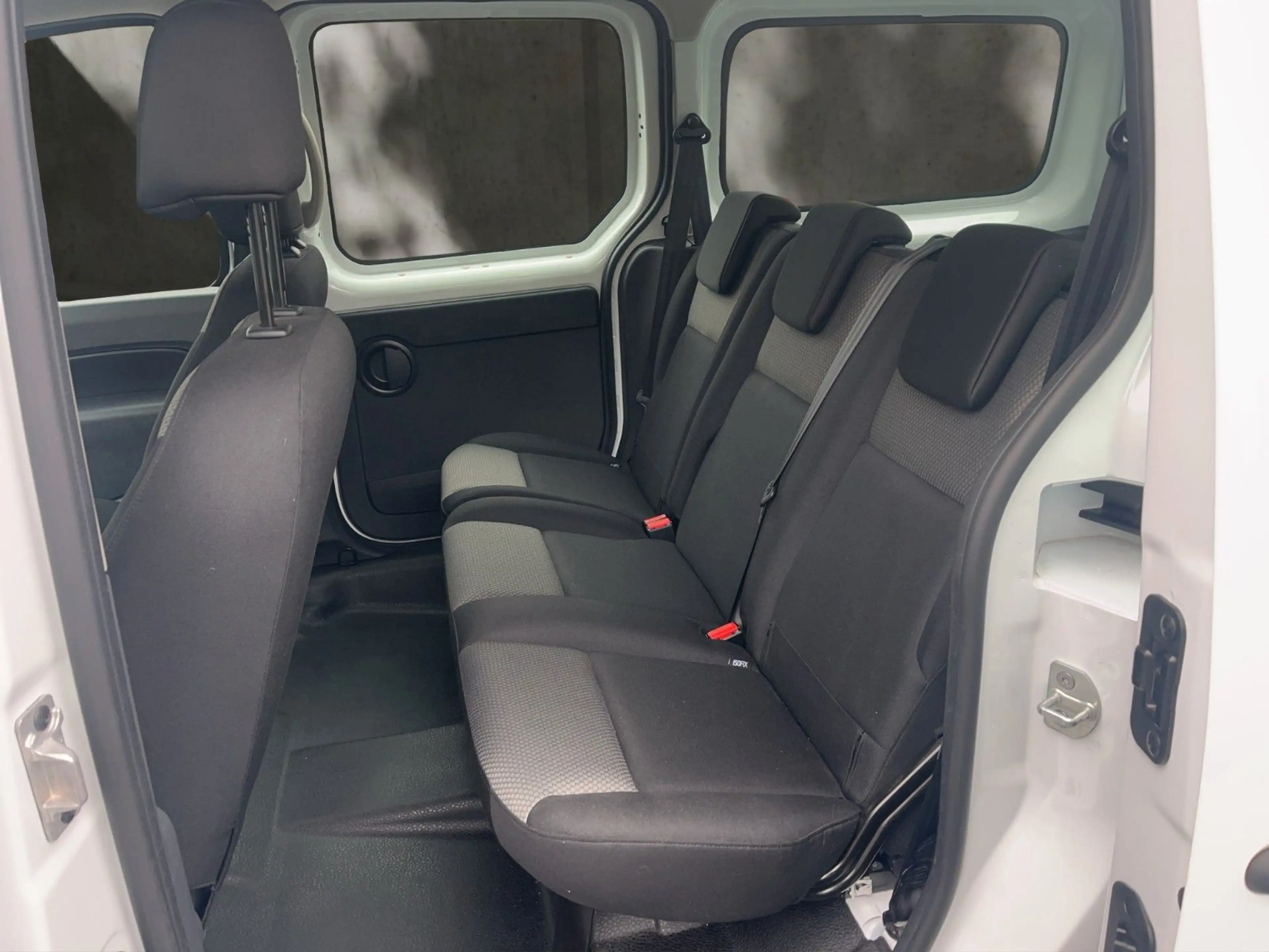 Renault Kangoo Z.E. 33 Maxi 5-Sitzer/Inklusive Batterie! — photo 11