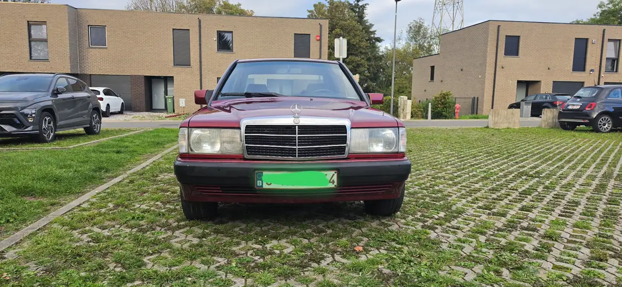 Mercedes-Benz 190 carat duchatelet, foto 1