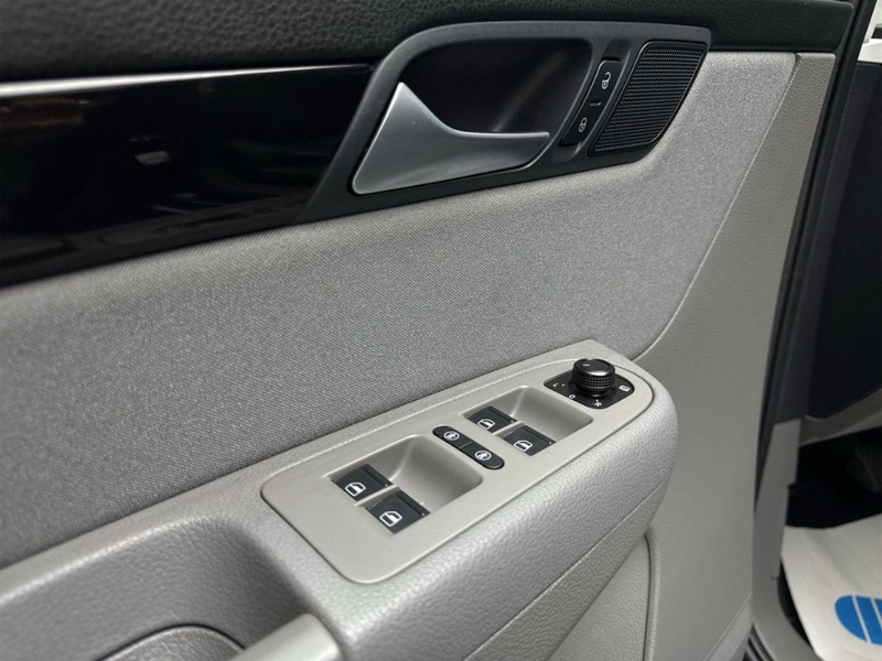 SEAT Alhambra 2.0 TDI Style 7 Sitze Pano DSG 7-Sitzer — photo 11