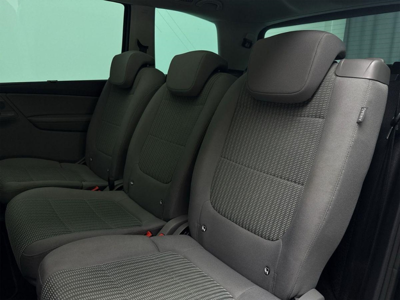 SEAT Alhambra 2.0 TDI Style 7 Sitze Pano DSG 7-Sitzer — photo 14