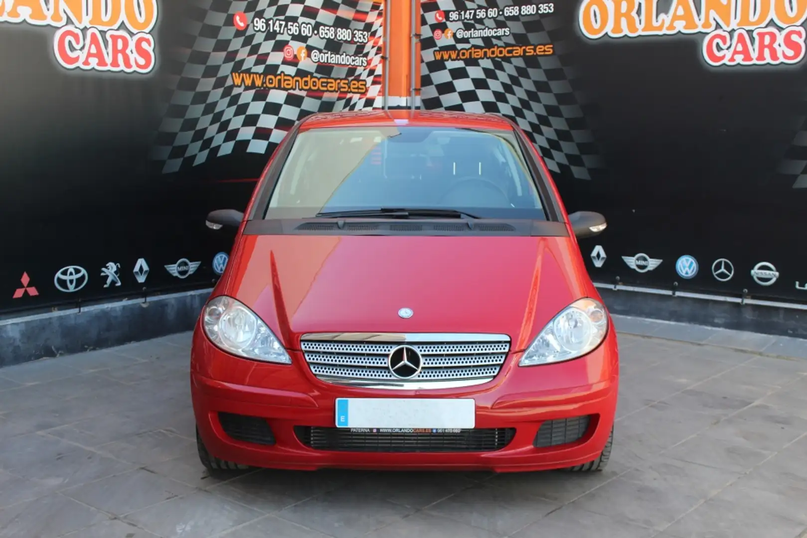 Mercedes-Benz A 160 160CDI Avantgarde Red - 2