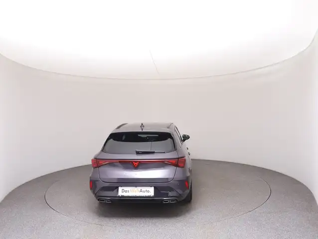 Cupra Leon view 6