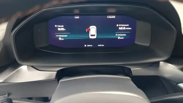 Cupra Leon view 15
