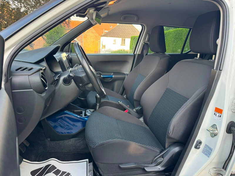 Suzuki Ignis Ignis 1.2i Pack Toit Noir/Keyless/GPS/Carplay/Caméra — photo 13