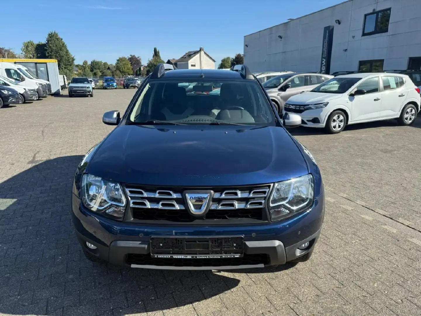 Dacia Duster Urban Explorer 4x4 - 1