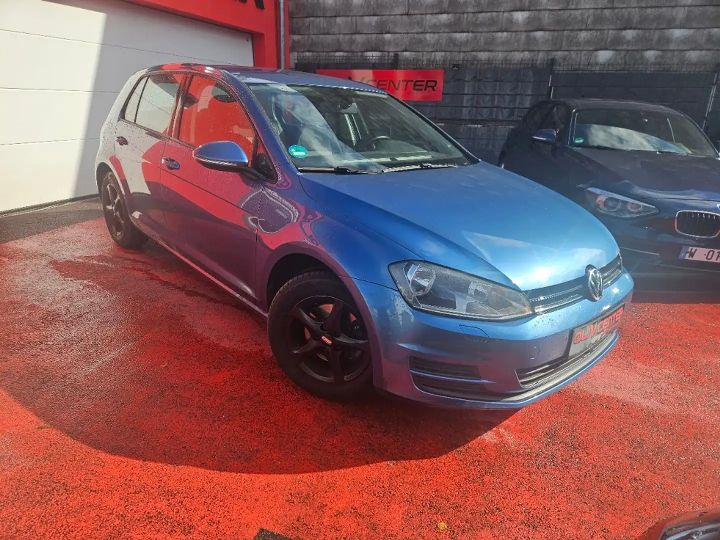 Volkswagen Golf Golf 1.2 TSI 105 BlueMotion Technology Trendline Bleu - 2