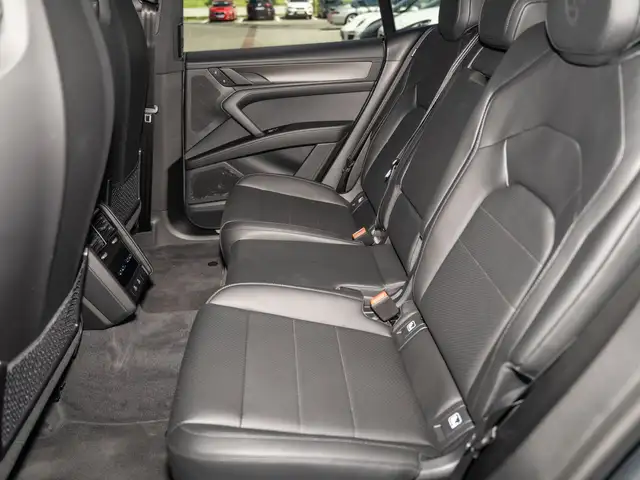 Porsche Cayenne Ansicht 14