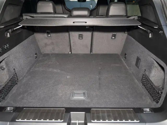 Porsche Cayenne Ansicht 24