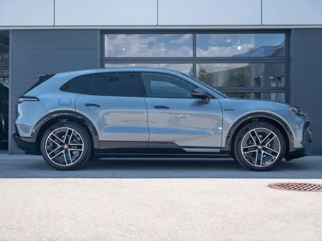 Porsche Cayenne Ansicht 6