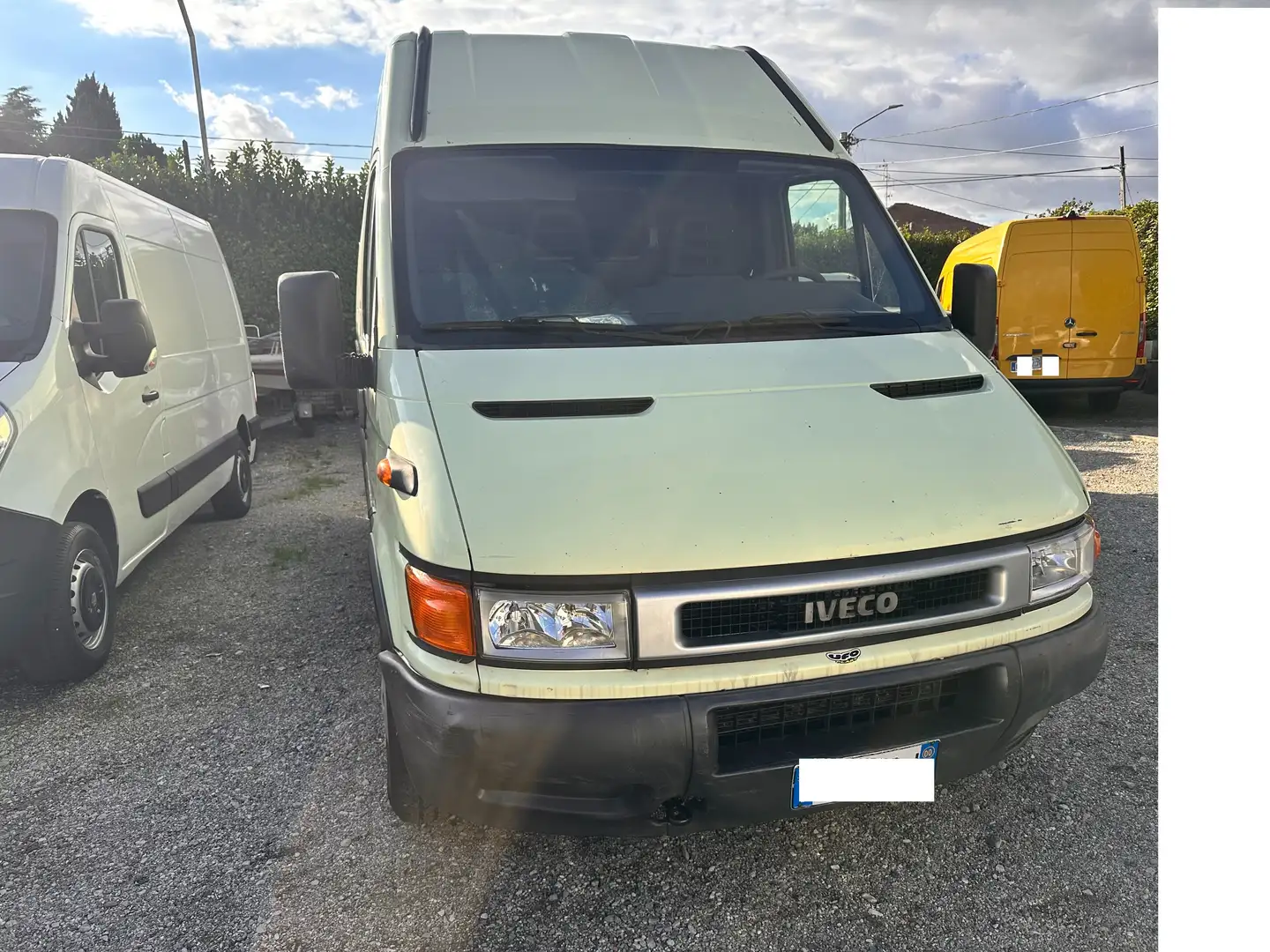 Iveco Daily Amarillo - 2