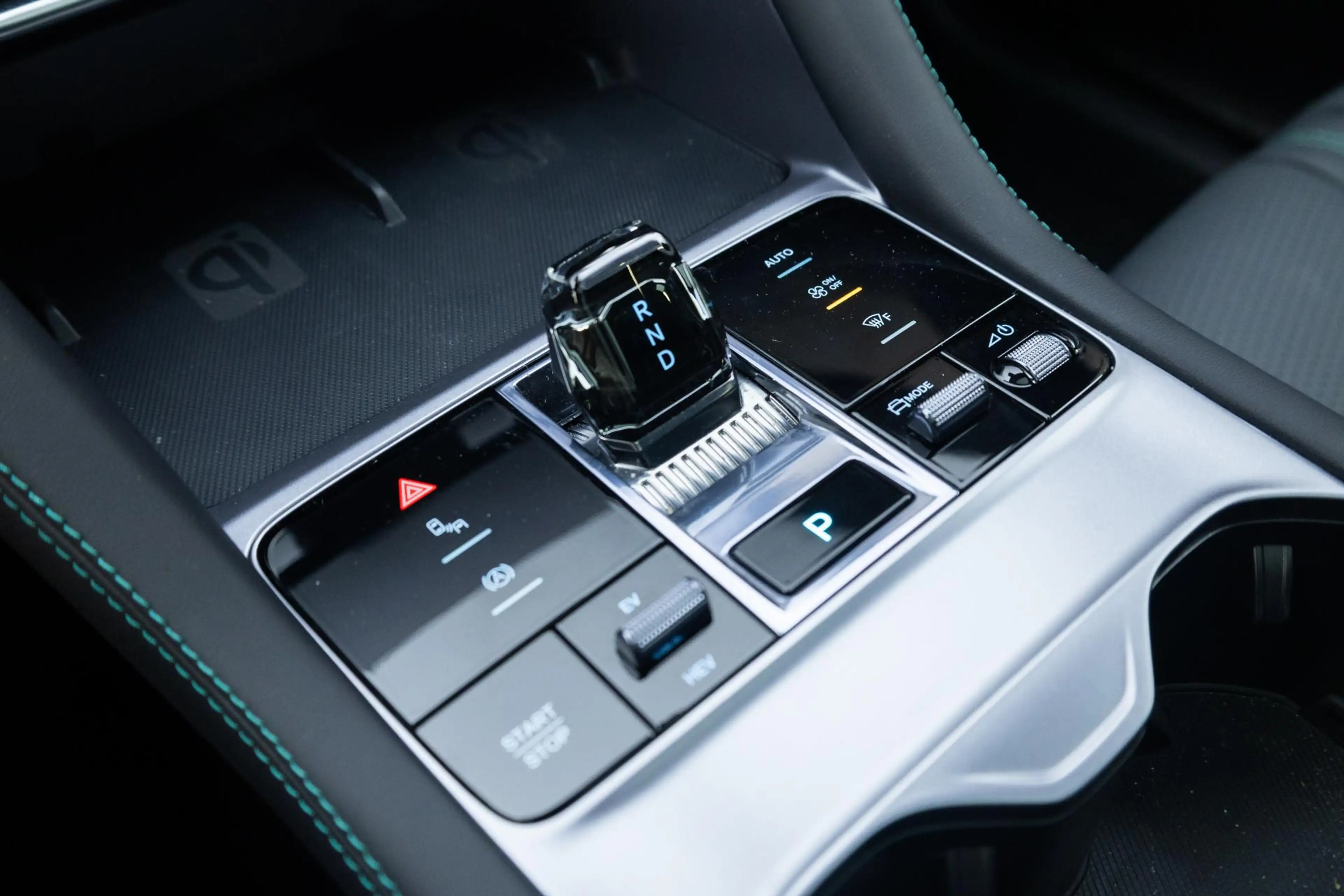 BYD Seal U 1.5 DM-i FWD Boost | Rijklaar | 18,3 kWh | 87km WL — photo 11