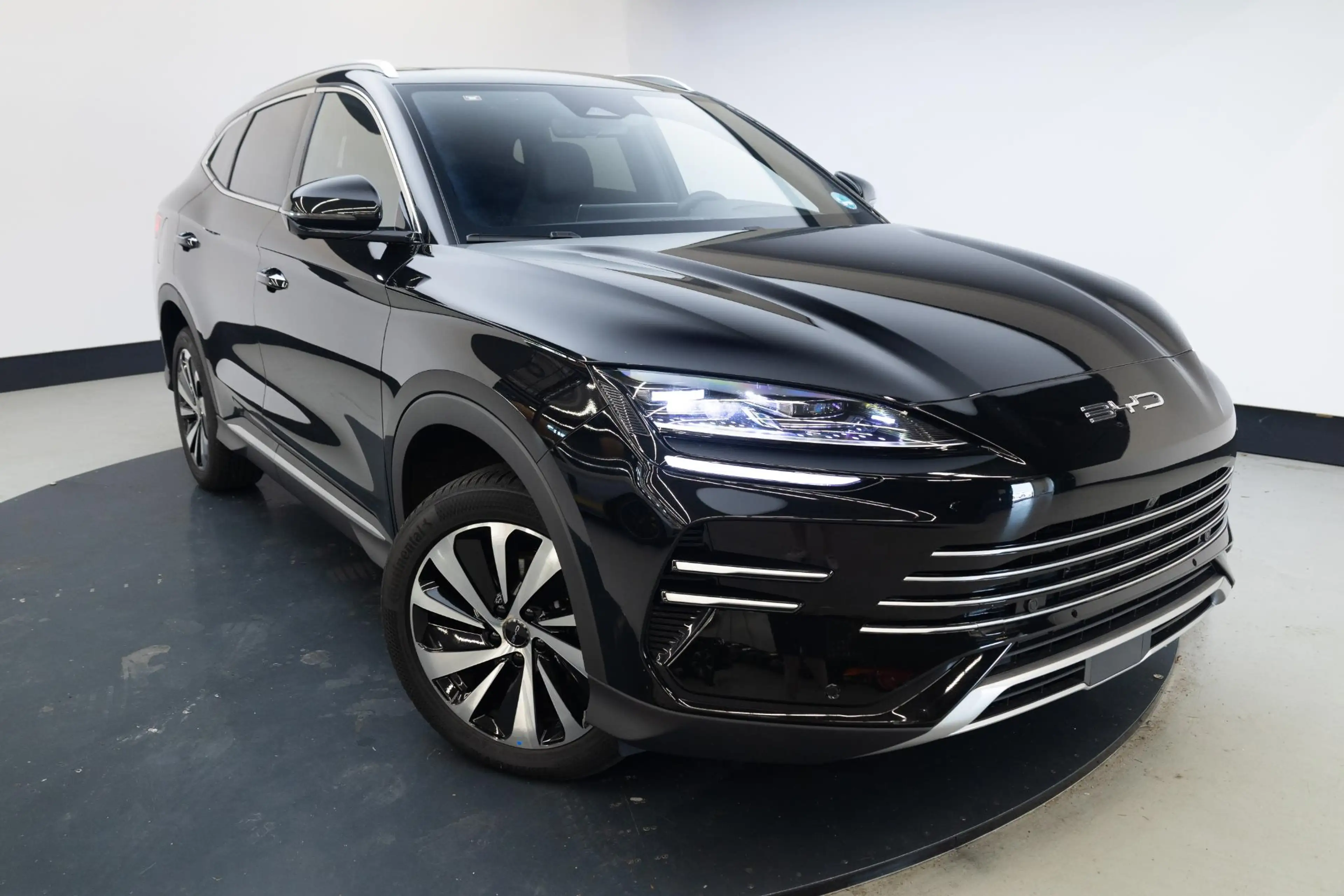 BYD Seal U 1.5 DM-i FWD Boost | Rijklaar | 18,3 kWh | 87km WL — photo 3