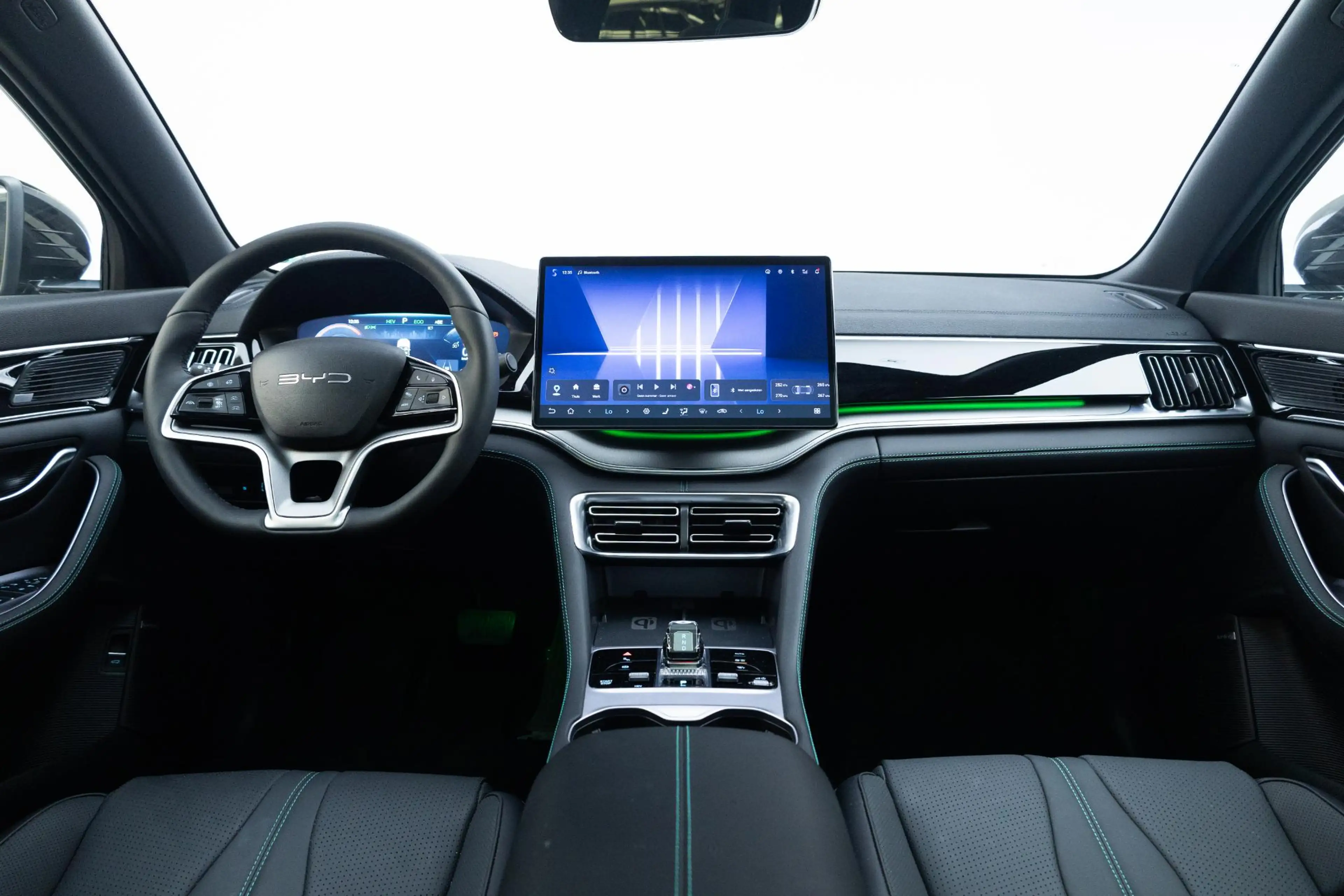 BYD Seal U 1.5 DM-i FWD Boost | Rijklaar | 18,3 kWh | 87km WL — photo 4