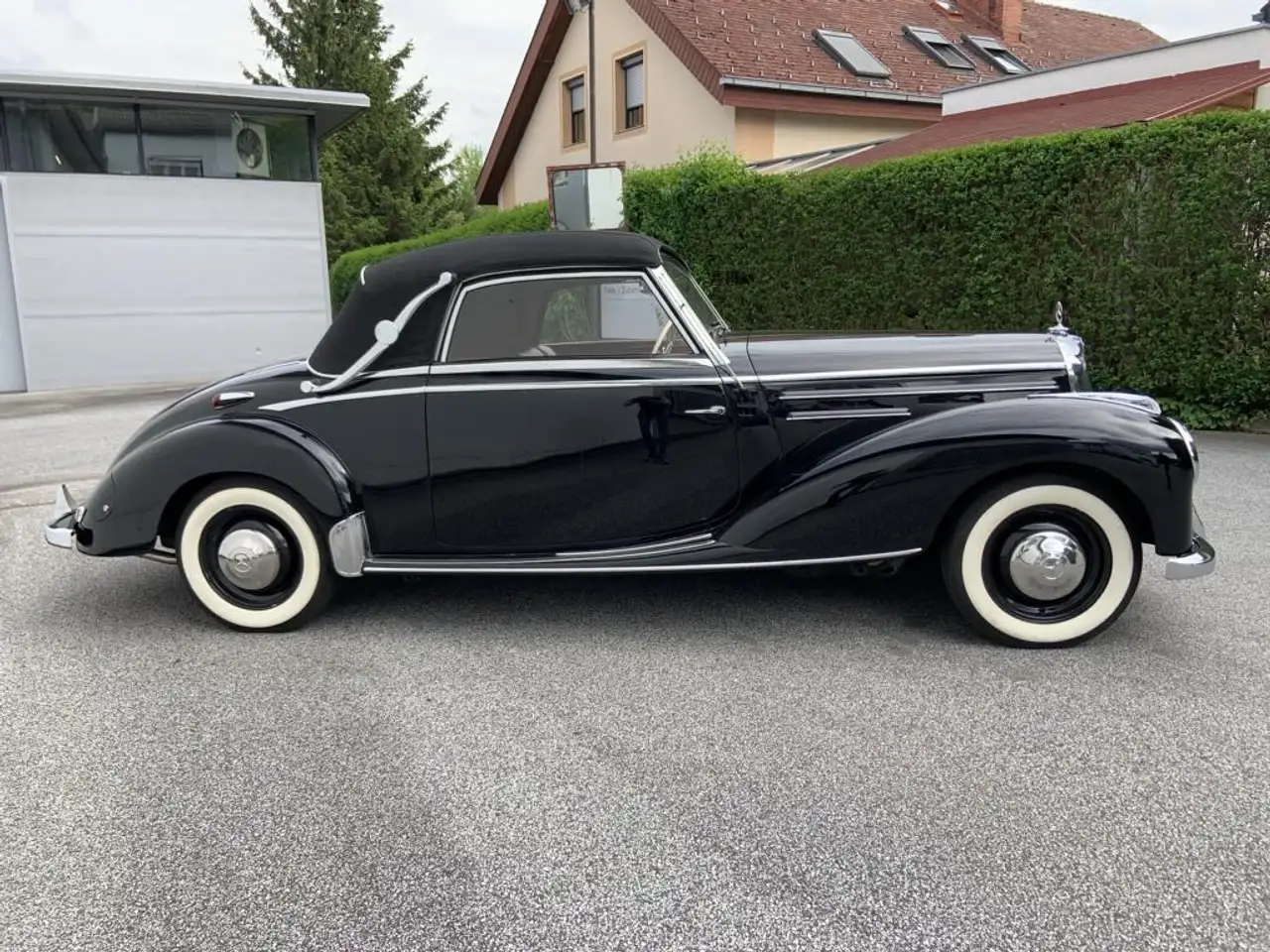 Mercedes-Benz 220 A Cabrio W187, foto 4